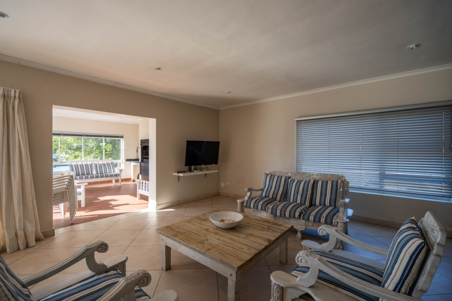 6 Bedroom Property for Sale in West Bank Eastern Cape